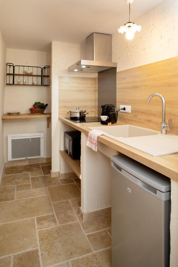 L'Hote Antique - Maison D'Hote- 4 Suites Avec Cuisine Pichanges エクステリア 写真
