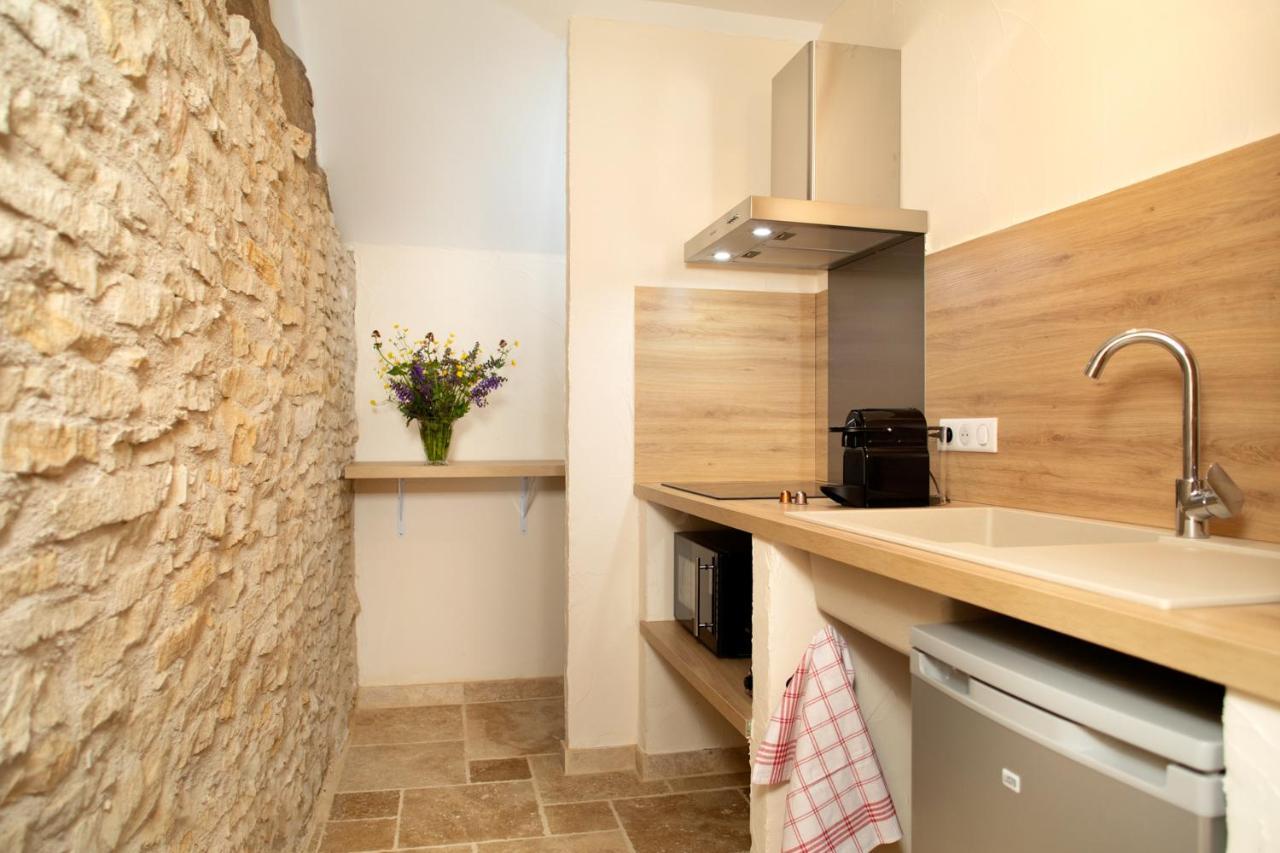L'Hote Antique - Maison D'Hote- 4 Suites Avec Cuisine Pichanges エクステリア 写真